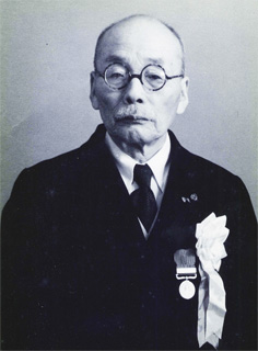 長井眞琴博士